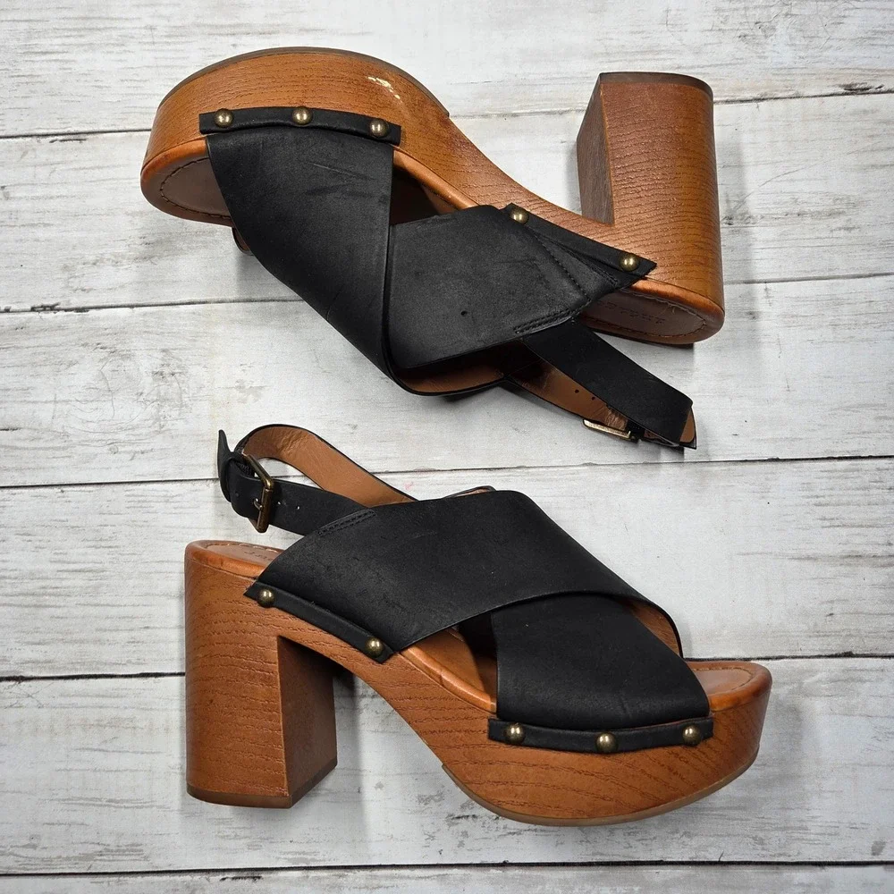 Indigo‎ Rd. Irdani Platform Clog Sandals Women 8.5 Black Faux Leather Wood Heel